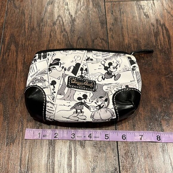 Disney Dooney & Bourke Comic Strip Cosmetic Bag in EUC no flaws - Picture 10 of 11